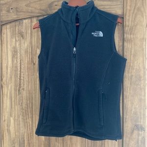 North face women’s black fleece vest